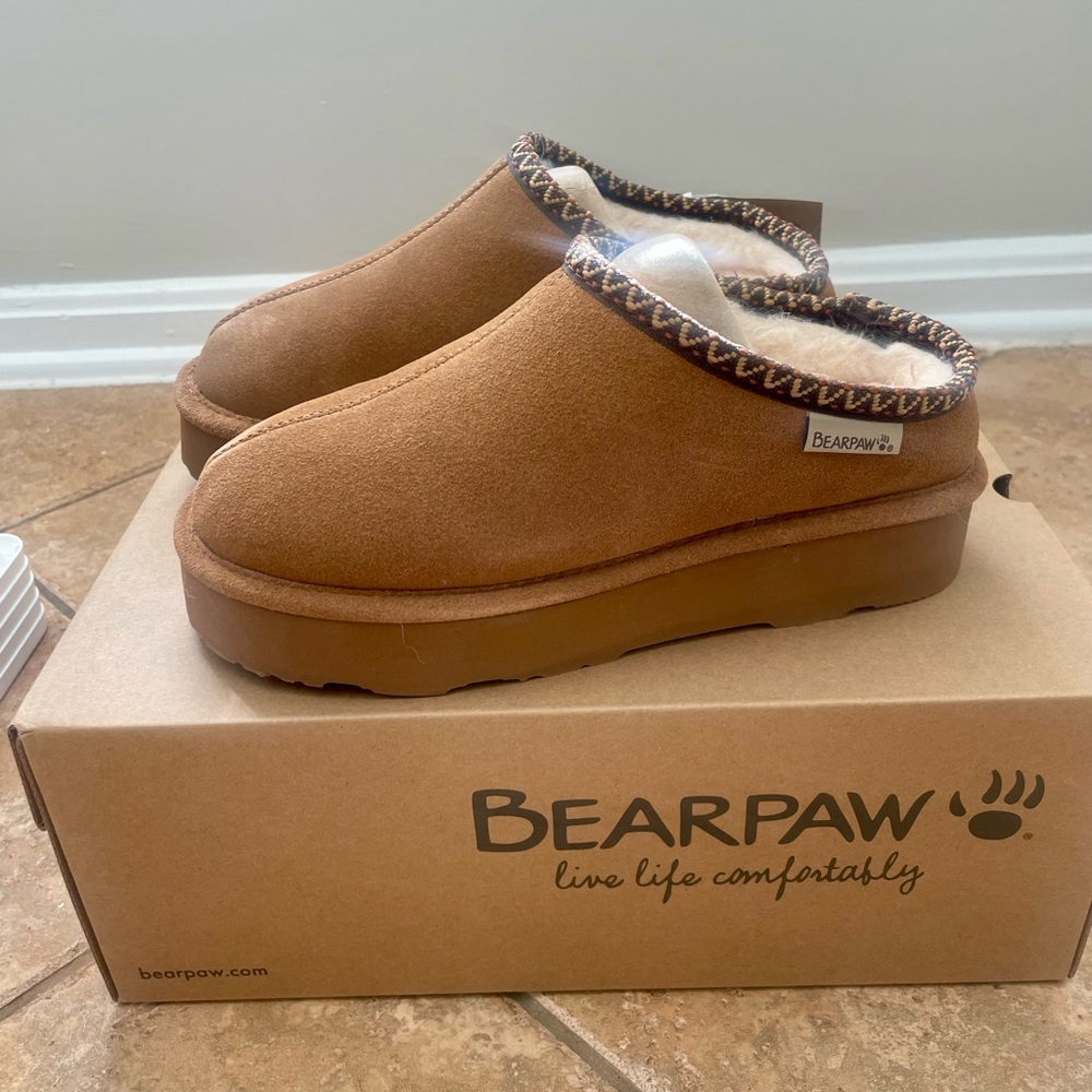 Bearpaw Women Shoes